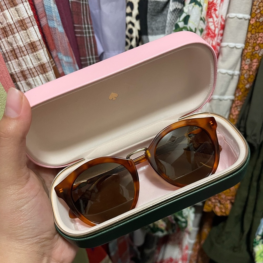 ❗️SOLD❗️Kate Spade Sunglasses